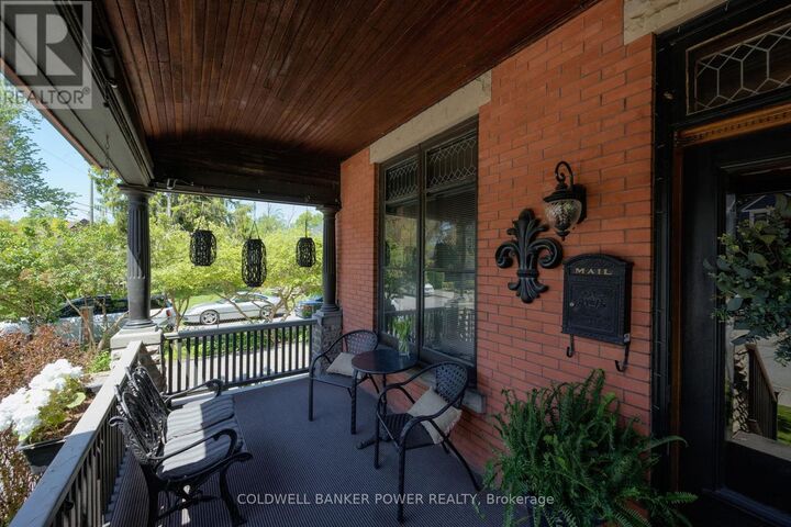 Property Photo:  6 Cynthia Street  ON N6C 3E9 