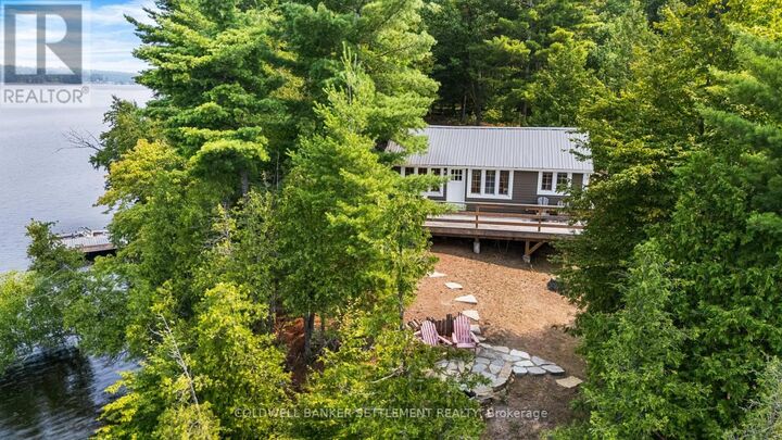 Property Photo:  289 Christie Lake Lane 21 Lane  ON K7H 3C9 