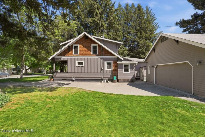 Property Photo:  410 W Mill Ave  ID 83814 