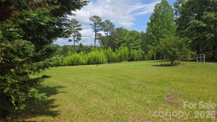 Property Photo:  66 Misery Ridge Trail  NC 28756 