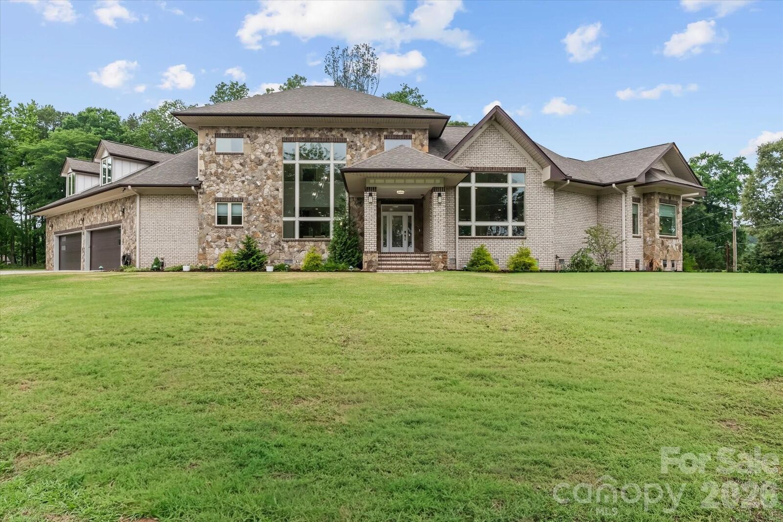 Property Photo:  9355 Legrand Drive  NC 28682 