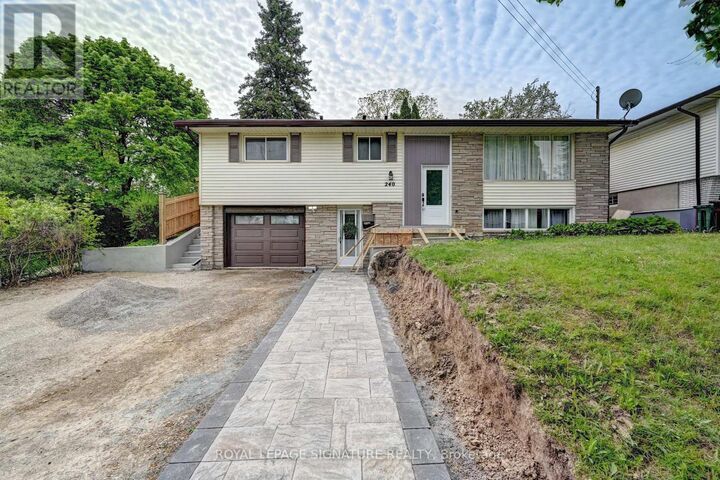 Property Photo:  240 Stonybrook Drive  ON N2M 4M1 