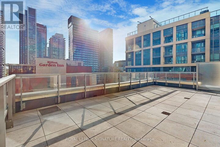 Property Photo:  108 Peter Street 1506  ON M5V 2G7 