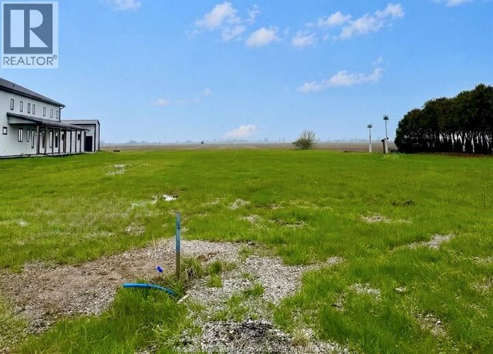 Property Photo:  217 Erie Street South  ON N0P 1W0 