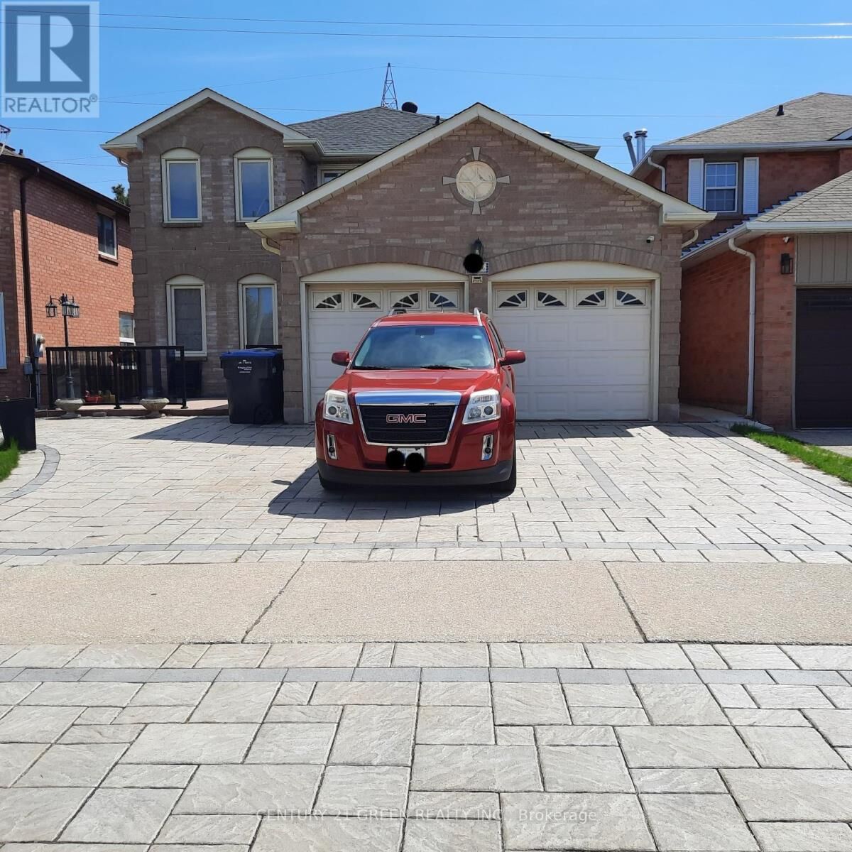 Property Photo:  4426 Southeast Mayflower Drive Bsmt  ON L5R 1S8 