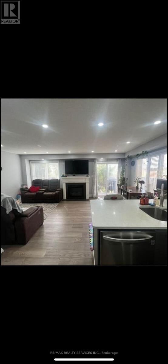 Property Photo:  97 Periwinkle Drive  ON L0R 1P0 