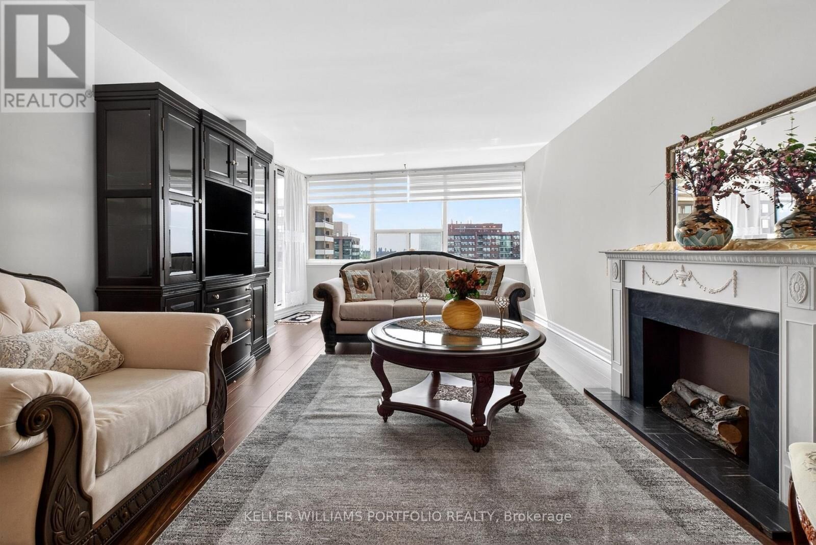 Property Photo: 55 Huntingdale Boulevard 1807 ON M1W 2N9