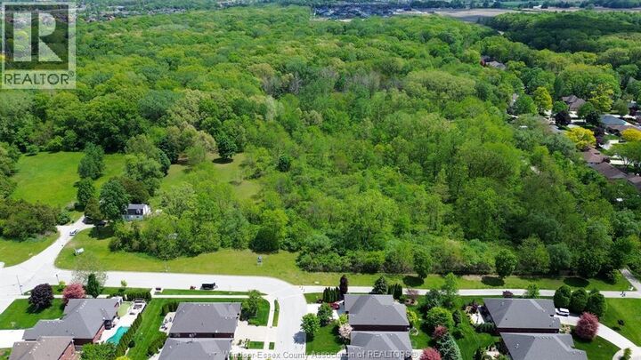 Property Photo:  2185 Washington Boulevard  ON N9H 1Y5 