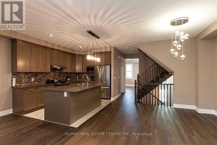 Property Photo: 158 Rising Hill Ridge ON L6Y 6B1