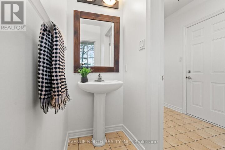 Property Photo:  244 Deerfox Drive  ON K2J 4Z2 