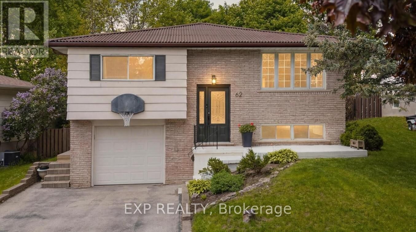 Property Photo: 62 Bechtel Drive ON N2P 1S8