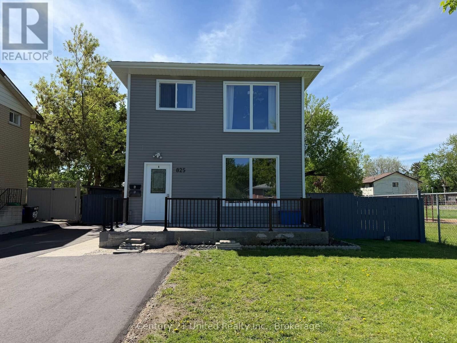 Property Photo:  825 Cameron Street A  ON K9J 4A2 