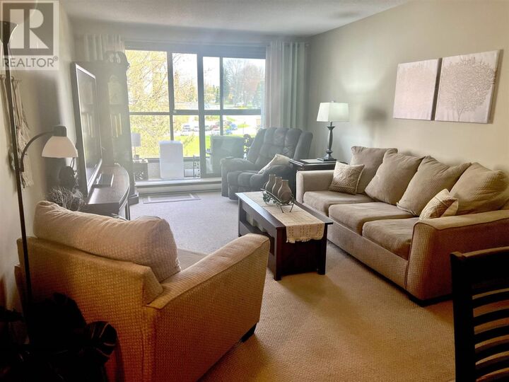 Property Photo:  89 Pine St # 307  ON P6A 6M6 