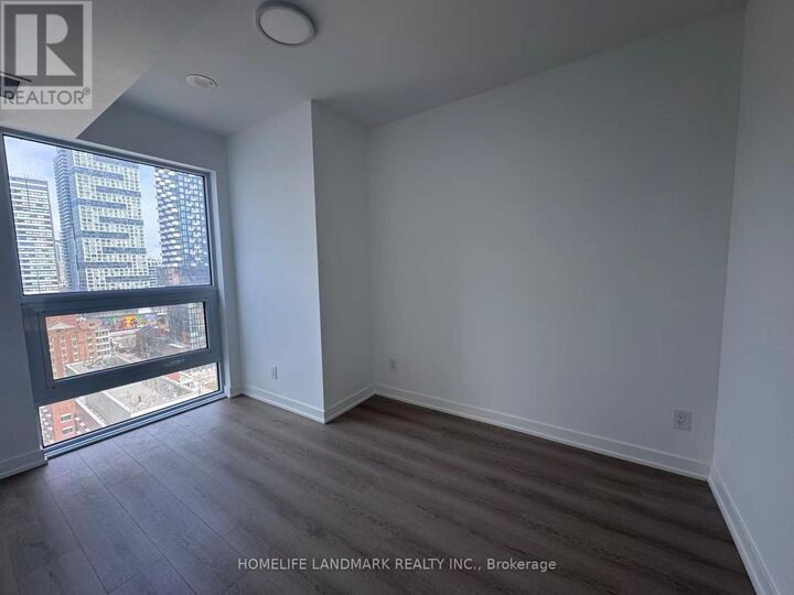 Property Photo: 100 Queen Street 2002 ON M5C 0B5