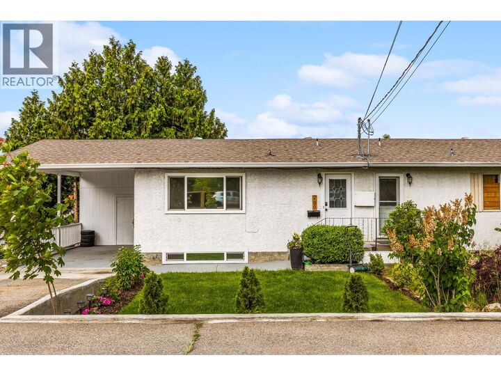 Photo de la propriété:  700 Fraser Road  BC V1X 3M3 