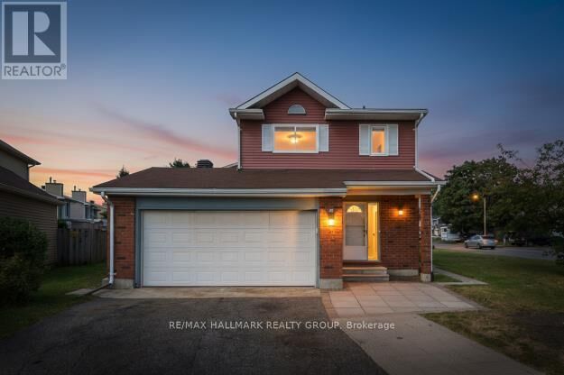 Property Photo: 55 Fair Oaks Crescent ON K2G 4W3