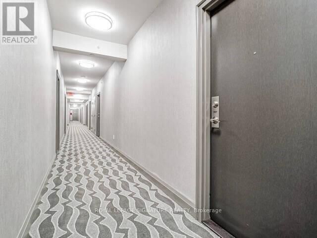 Property Photo:  9 Bogert Avenue 3507  ON M2N 5M6 