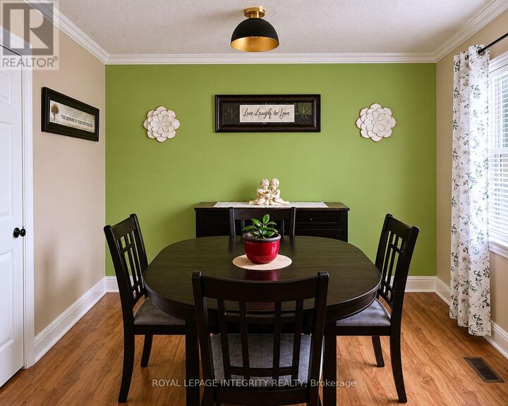 Property Photo:  145 Danis Avenue  ON K6H 5E5 