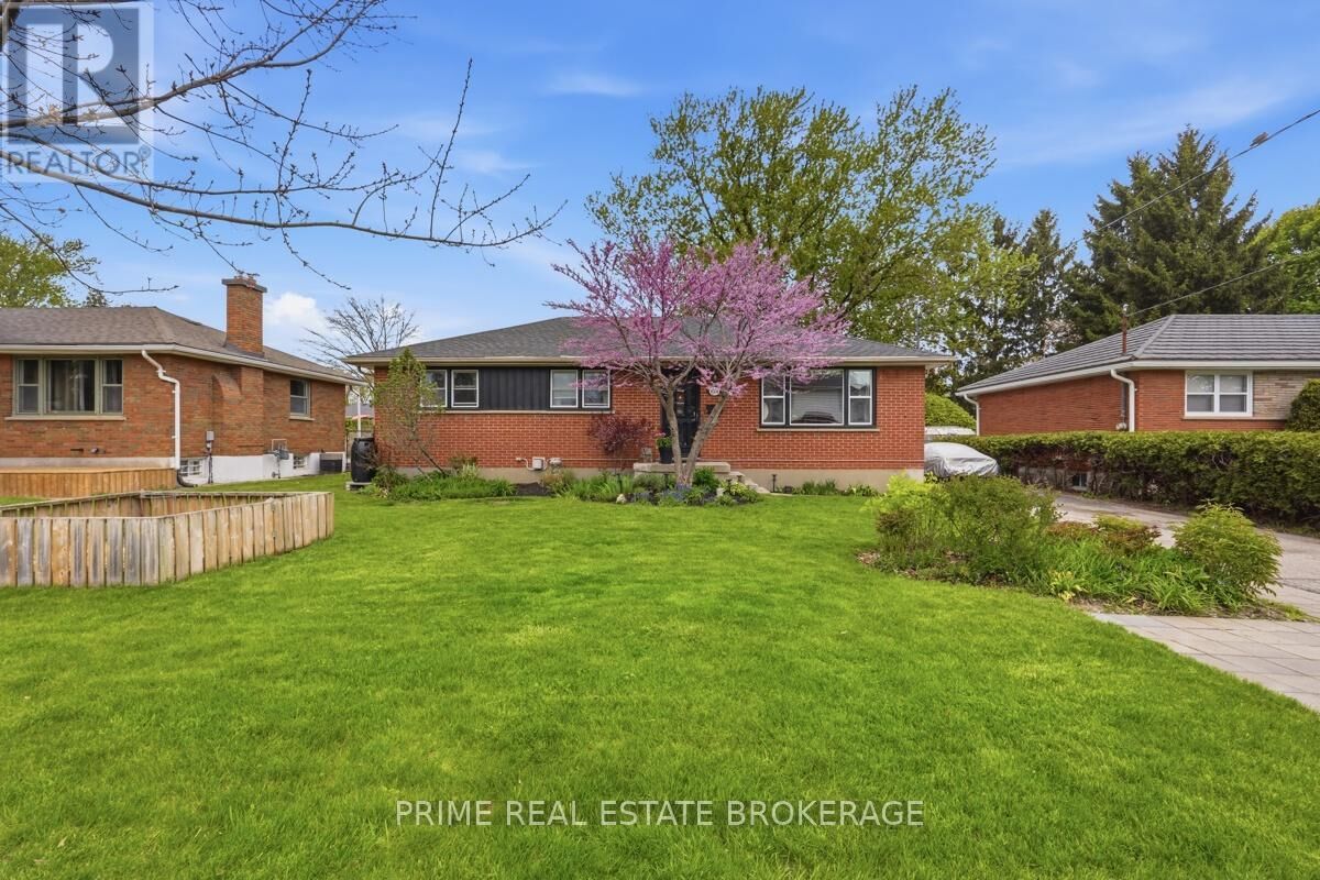 Property Photo: 6734 Beattie Street ON N6P 1A7