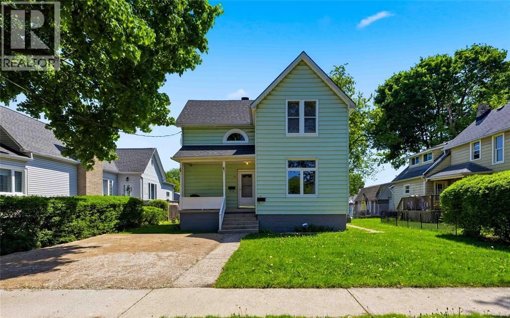 Property Photo: 394 Palmerston Street South ON N7T 3P2