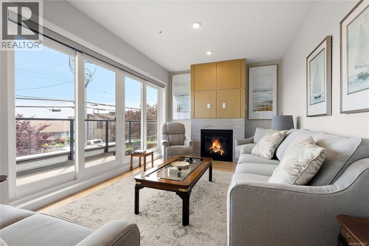 Property Photo:  2447 Henry Avenue 203  BC V8L 4N3 
