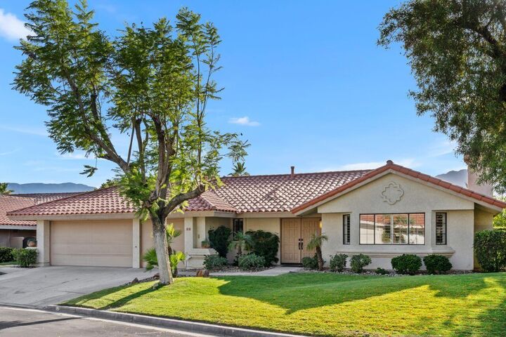 Property Photo:  15 San Marino Circle  CA 92270 
