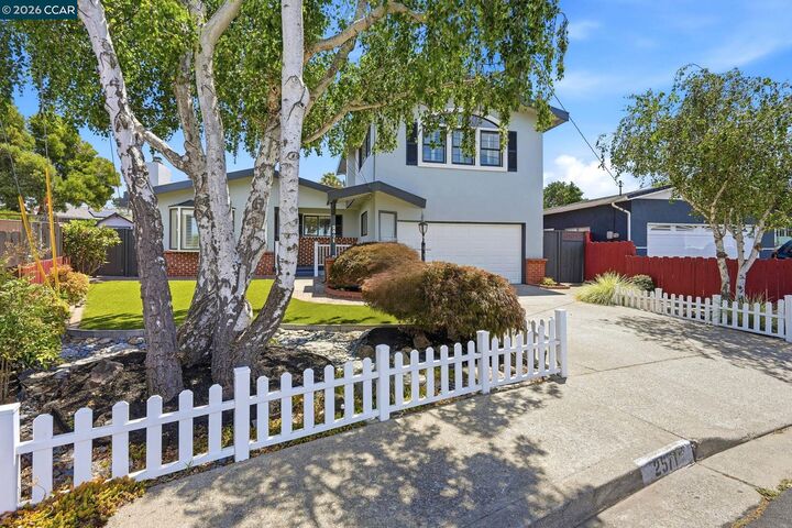 Property Photo: 2571 Francis Dr CA 94564
