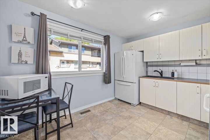 Property Photo:  260 Woodbridge Way  AB T8A 3Y3 