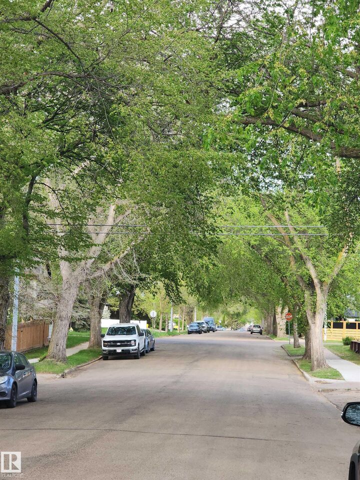 Property Photo:  3809 112 Avenue NW  AB T5W 0M5 