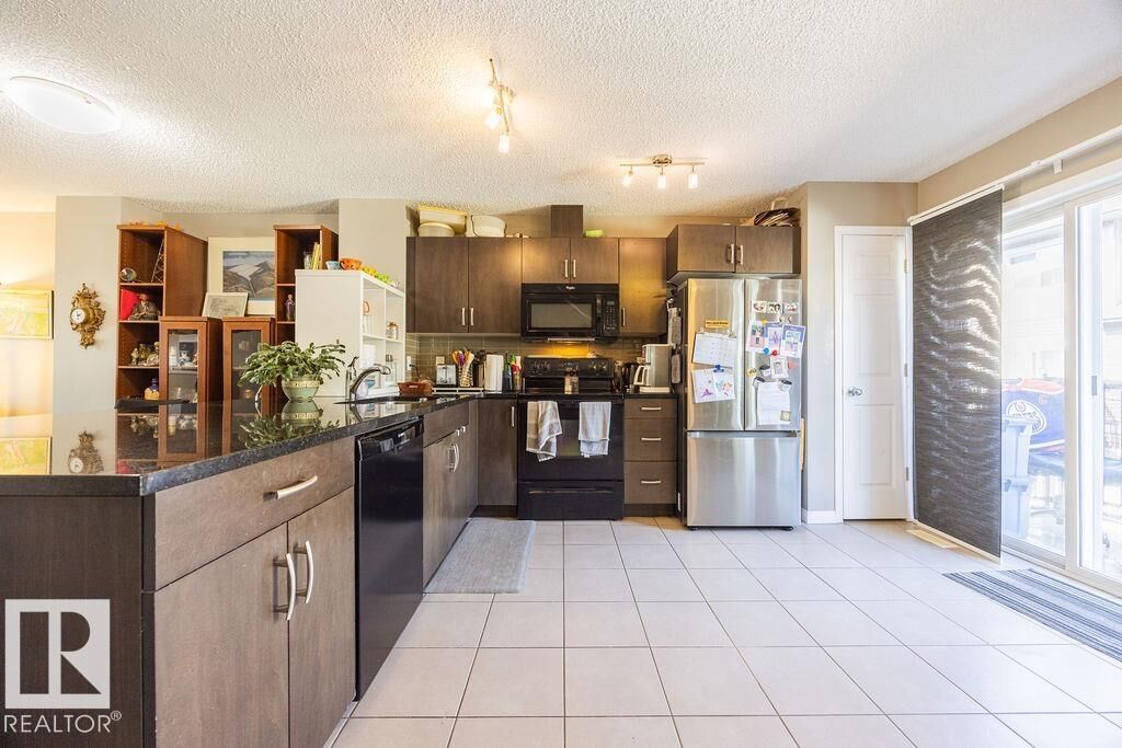 Property Photo:  1030 Chappelle Boulevard SW 19  AB T6W 2K7 