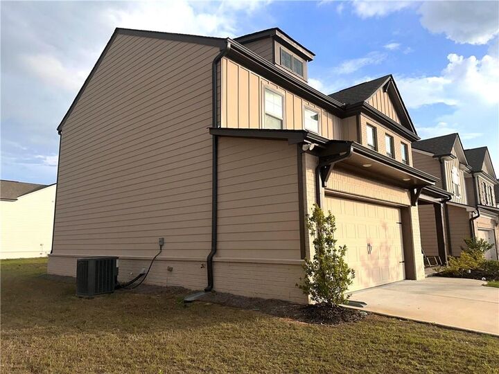 Property Photo:  304 Sterling Creek  GA 30052 