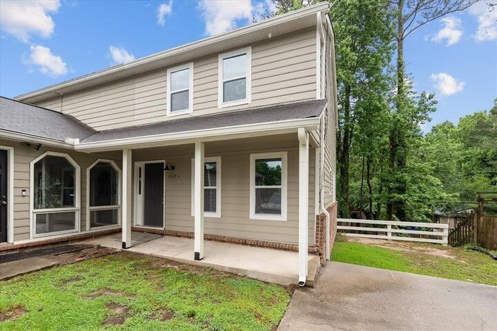 Property Photo:  2635 Picardy Circle S B  GA 30349 