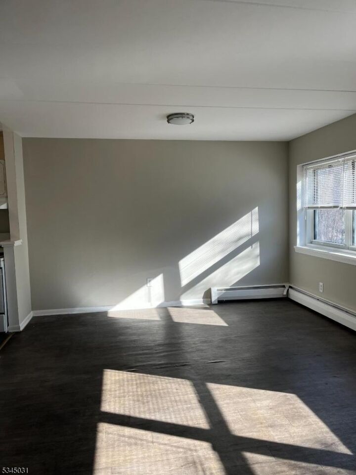 Property Photo:  173 S Orange Ave 3B  NJ 07079 