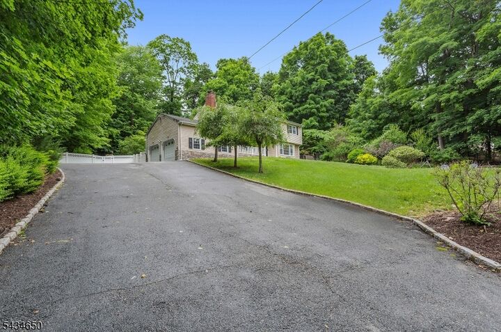 Property Photo:  596 Terhune Dr  NJ 07470 