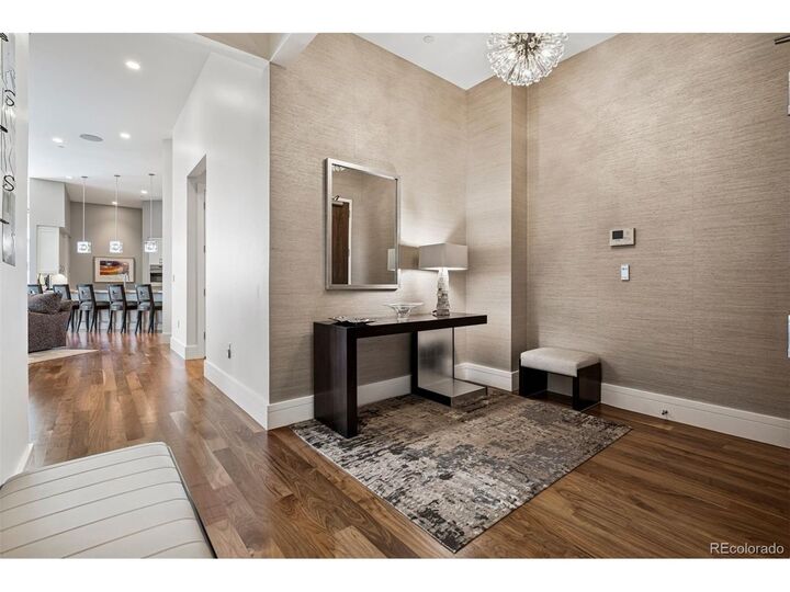 Property Photo:  250 Columbine St 703  CO 80206 