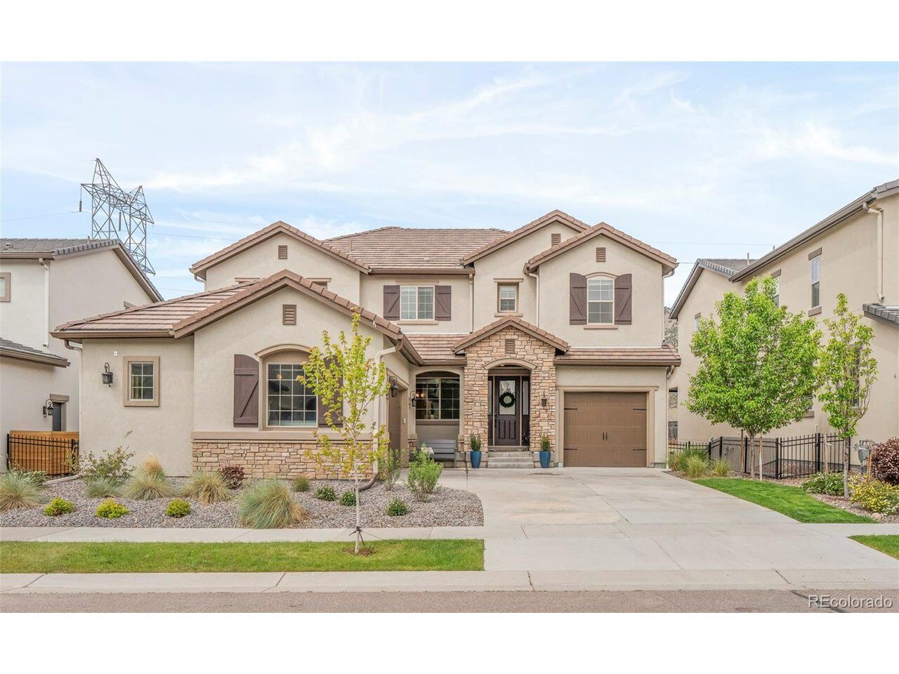 Property Photo:  2125 S Poppy St  CO 80228 