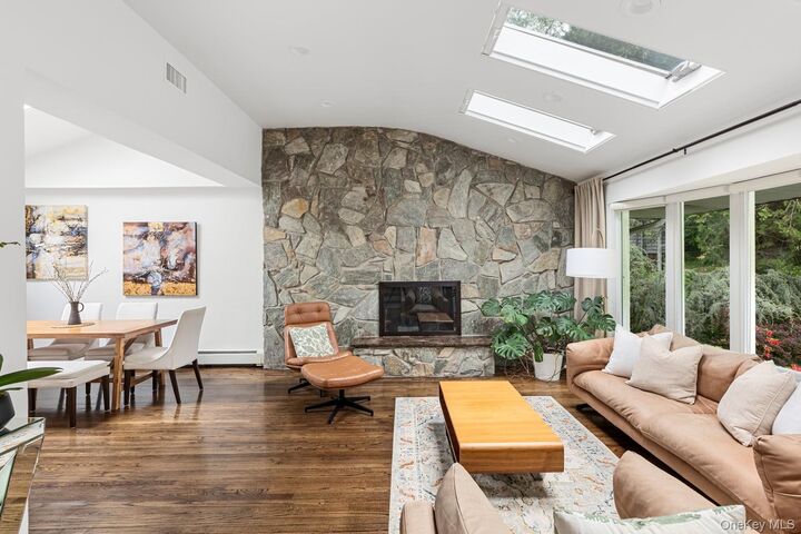 Property Photo:  75 Sandy Hollow Road  NY 11050 