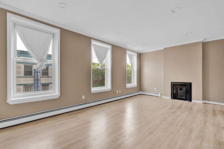 Property Photo:  85 Main Street 3rd Floor  NY 10960 