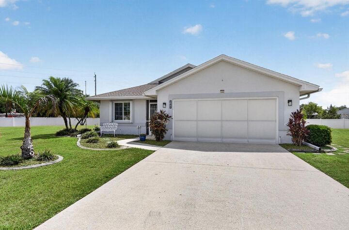 Property Photo: 548 Rose Apple Circle FL 33954