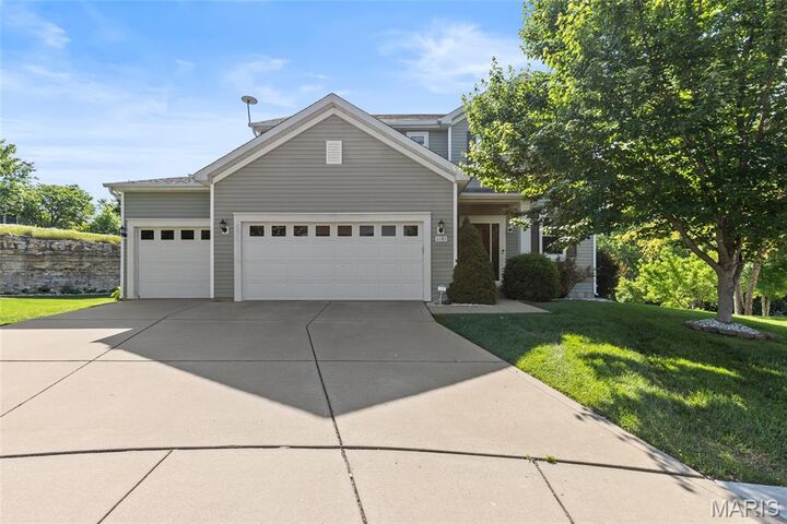 Property Photo:  1181 Regents Court  MO 63368 
