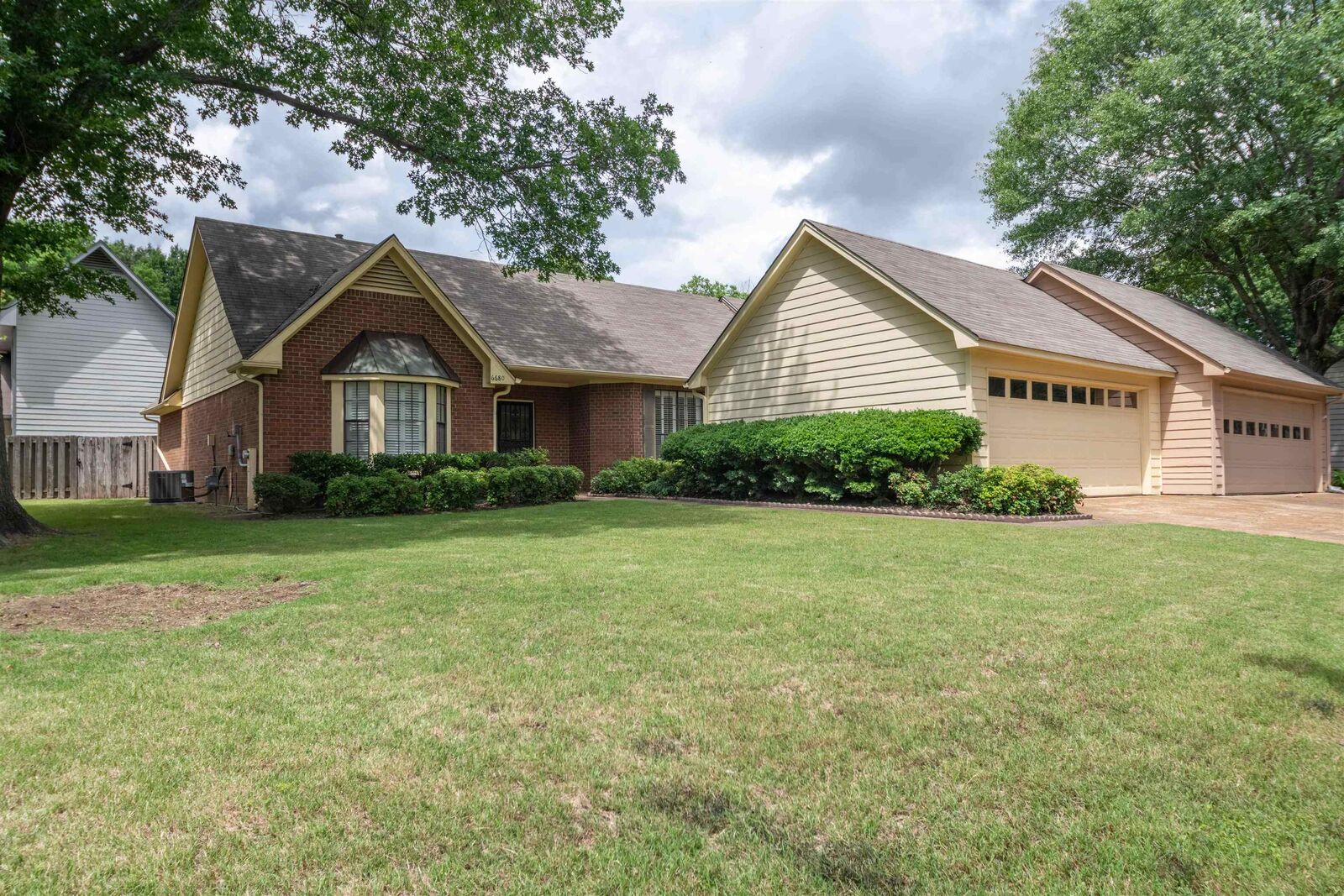 Property Photo:  6680 Pondview Cv  TN 38119 