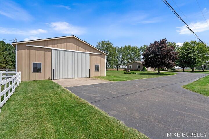 Property Photo:  4334 96th  MI 49464 