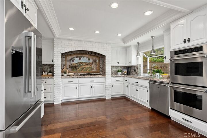 Property Photo:  23962 Cormorant  CA 92677 