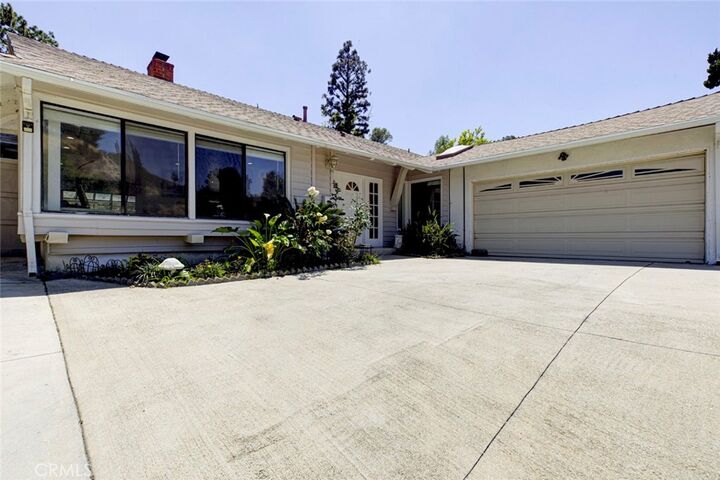 Property Photo:  6916 Estepa  CA 91042 