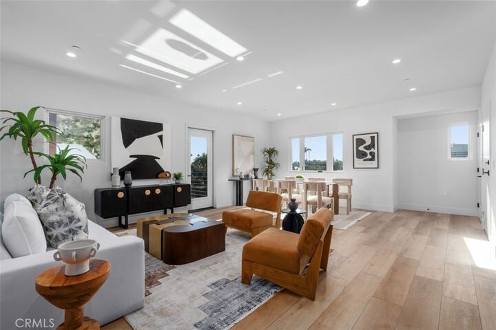 Property Photo:  150 S Oak Knoll 202  CA 91101 