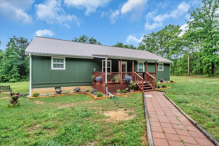 Property Photo:  802 Meyers Rd  TN 37301 
