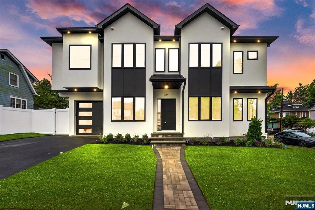 Property Photo:  887 Linden Avenue  NJ 07657 