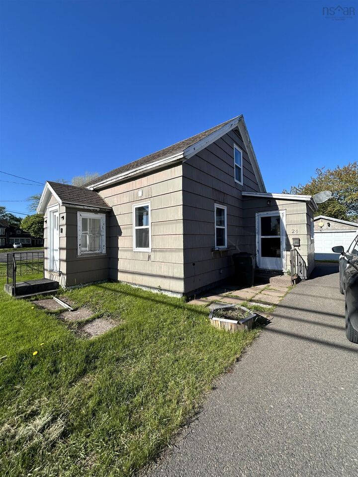 Property Photo: 24 South Albion Street NS B4H 2W3