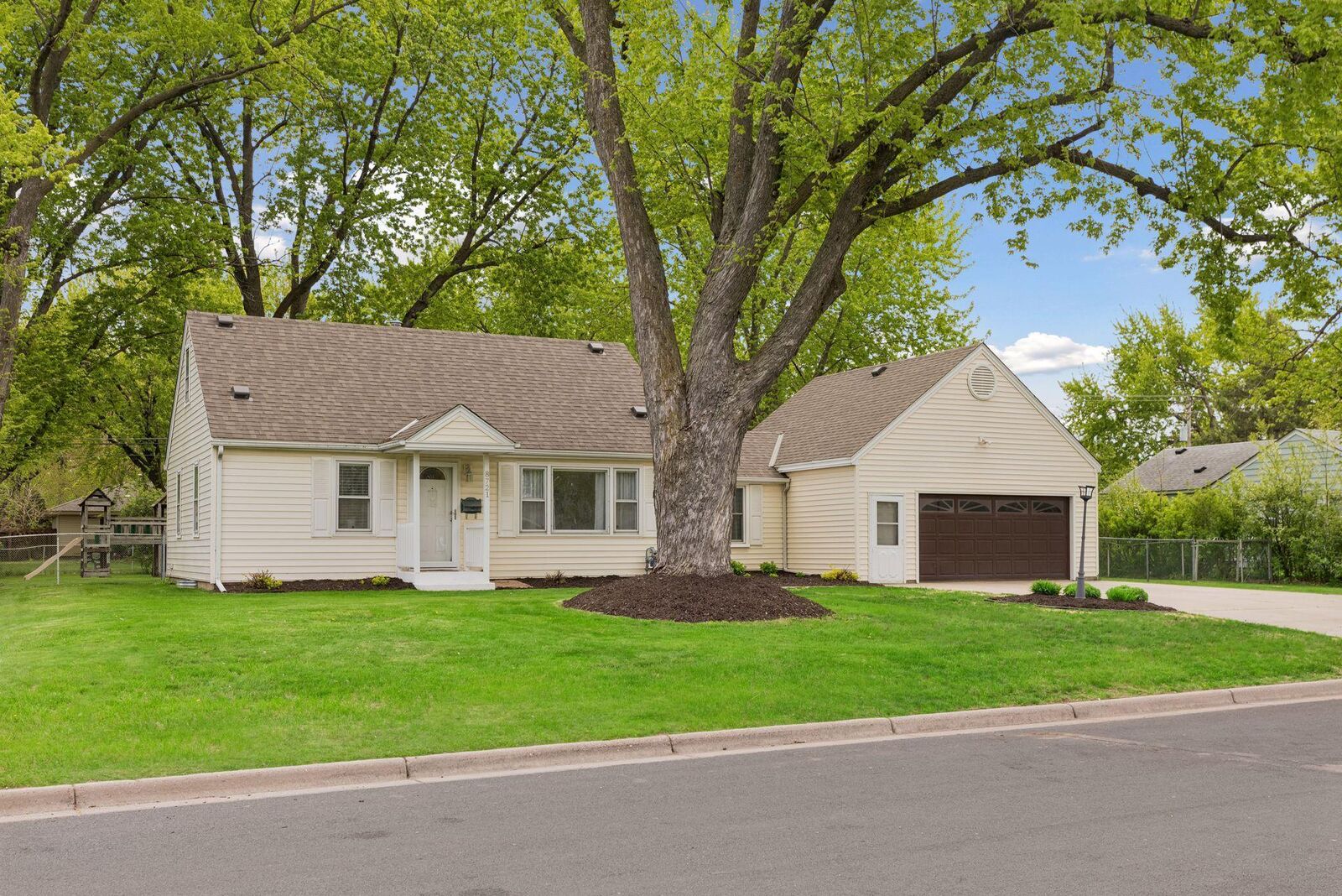 Property Photo:  8721 Columbus Avenue S  MN 55420 