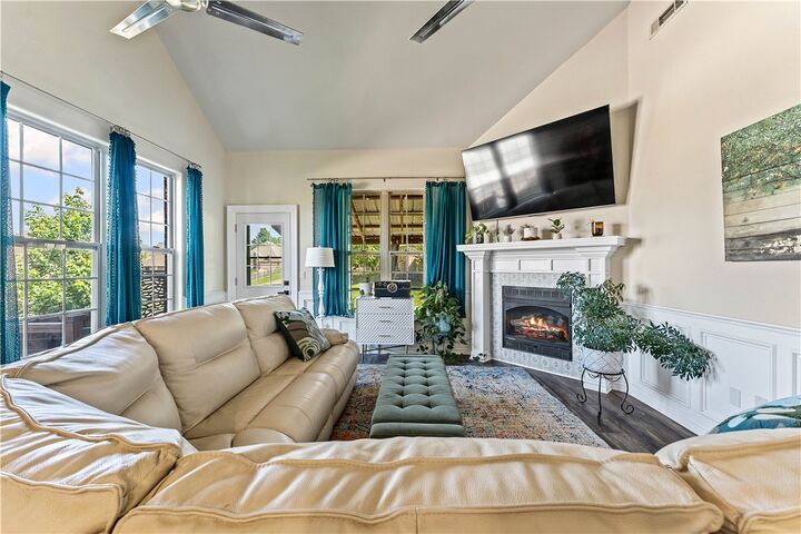 Property Photo:  6513 W Hearth Stone Drive  AR 72758 